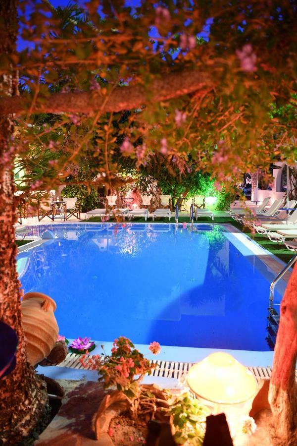 Philoxenia Hotel & Studios Perissa  Ngoại thất bức ảnh